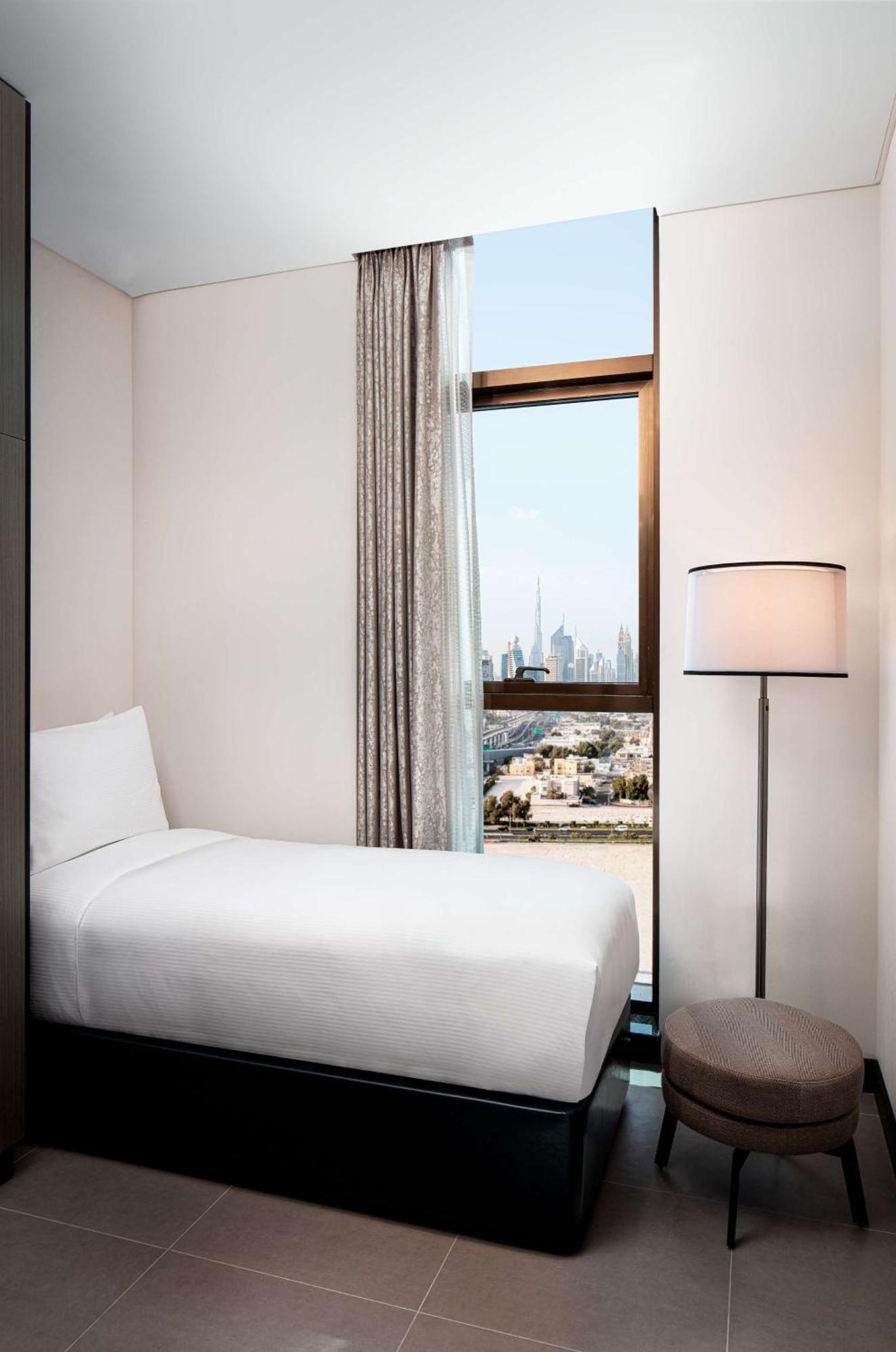 Three-Bedroom Apartment Burj Khalifa View